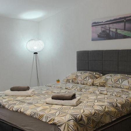Apartments Hrvatin No 5 Sarajevo Bagian luar foto